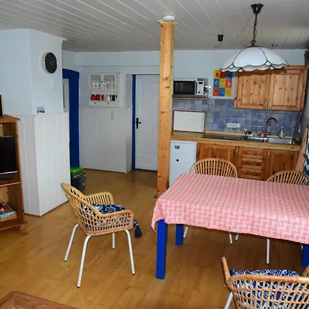 Holiday home Stoertebecker In Gemuetlichem Doppelhaus In Ortsrandlage
